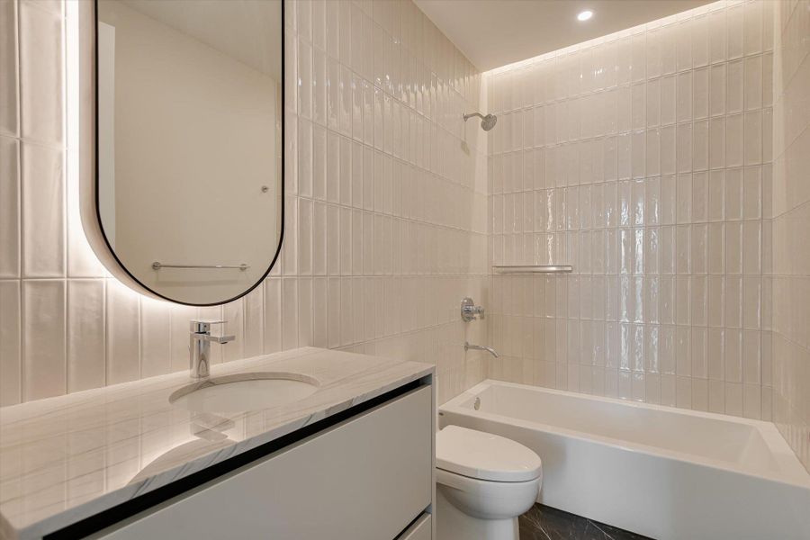 Furnished interior view inside a new home in The Modern Austin Residences, Austin (Image 8). Furnished interior view inside a new home in The Modern Austin Residences, Austin (Image 8).