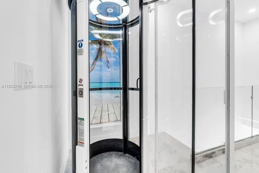 Image 16 of a home in .