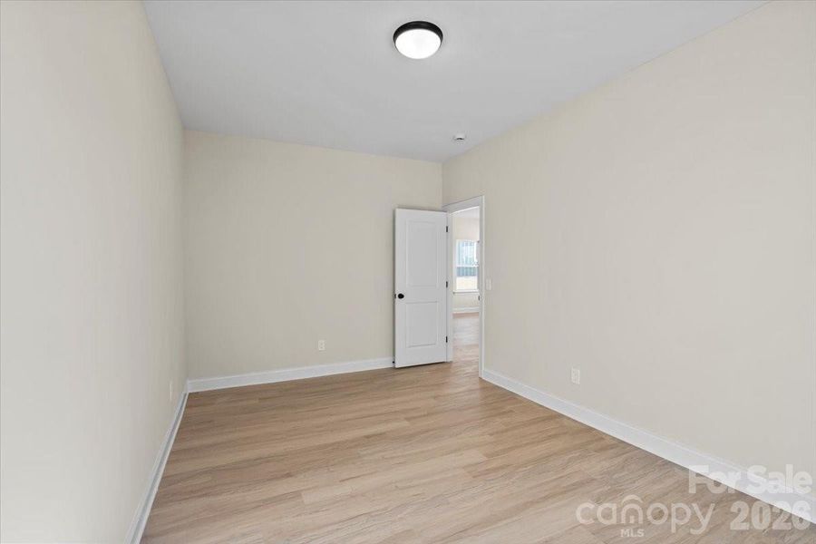 Spacious, unfurnished interior of a new home in , Hickory (Image 24).