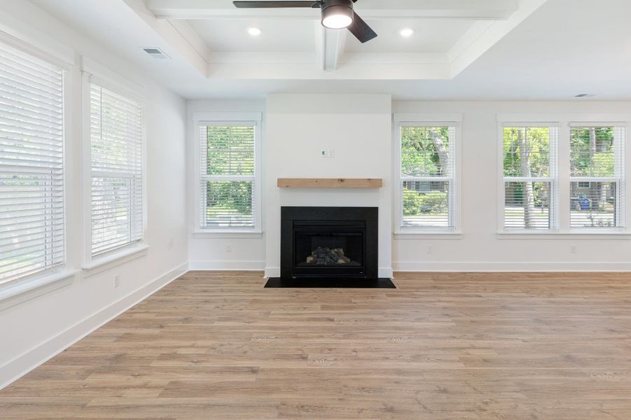 Spacious, unfurnished interior of a new home in Huckleberry Estates, Conway (Image 27).