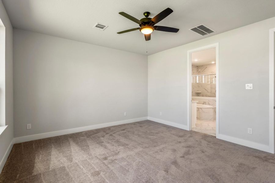 Spacious, unfurnished interior of a new home in ARTAVIA 55' Lots, Conroe (Image 34). Spacious, unfurnished interior of a new home in ARTAVIA 55' Lots, Conroe (Image 34).