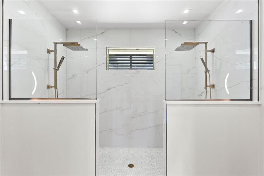 Image 72 of a home in .