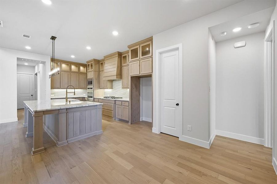 Spacious, unfurnished interior of a new home in Sandbrock Ranch: 70ft. lots, Aubrey (Image 23). Spacious, unfurnished interior of a new home in Sandbrock Ranch: 70ft. lots, Aubrey (Image 23).