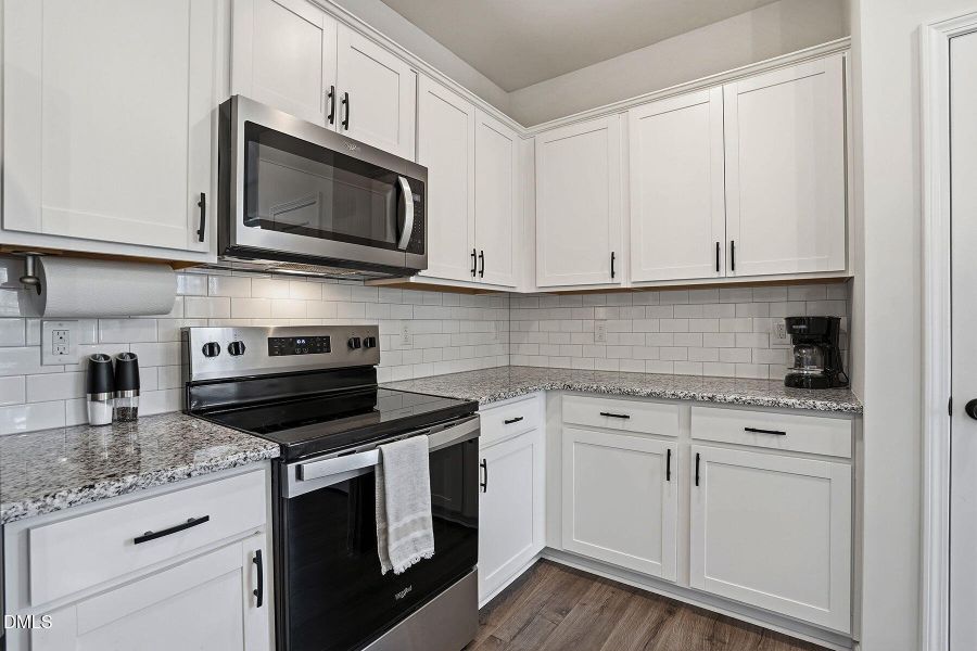 15-web-or-mls-263 Maidenhair Pl-45