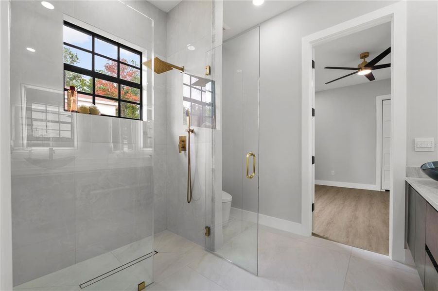 Furnished interior view inside a new home in , Brooksville (Image 38).