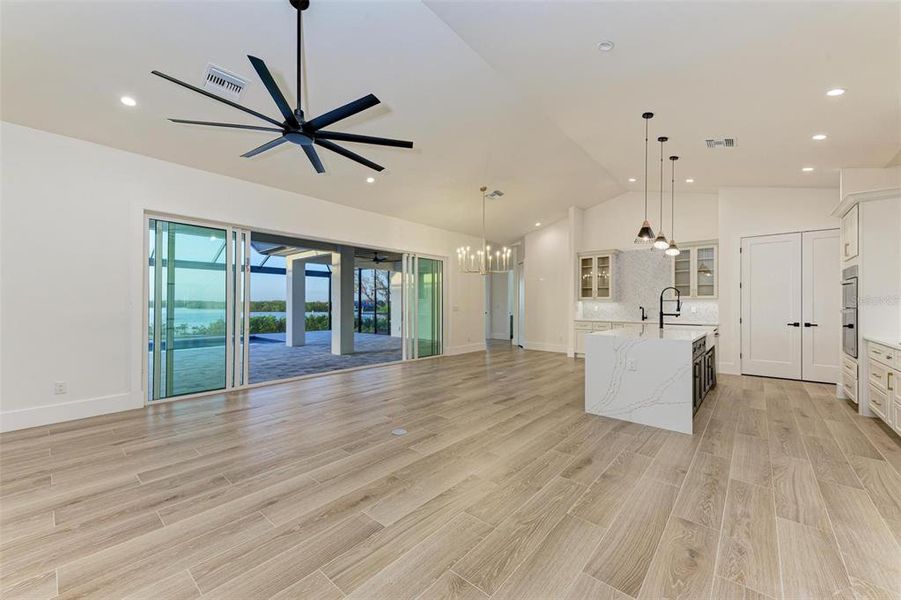 Spacious, unfurnished interior of a new home in , Punta Gorda (Image 46). Spacious, unfurnished interior of a new home in , Punta Gorda (Image 46).