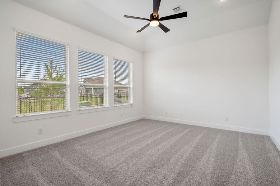 Representative unfurnished interior of a home built from the Malibu – 60′ Lot by Chesmar Homes in Fulshear Lakes, Fulshear (Image 28). Representative unfurnished interior of a home built from the Malibu – 60′ Lot by Chesmar Homes in Fulshear Lakes, Fulshear (Image 28).
