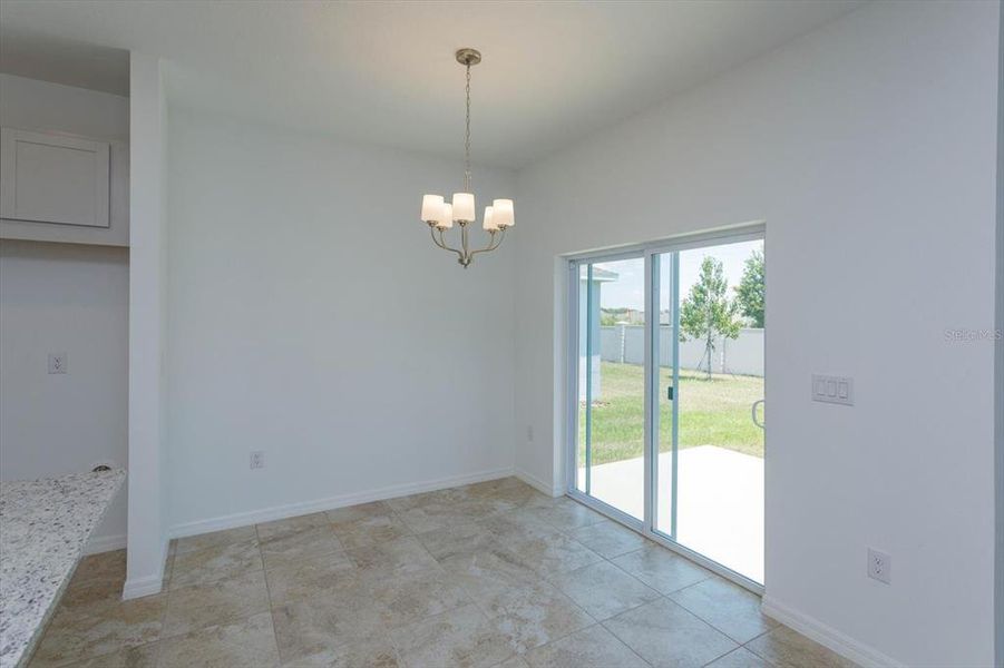 Spacious, unfurnished interior of a new home in Reserve at Hammock Oaks, Lady Lake (Image 26).