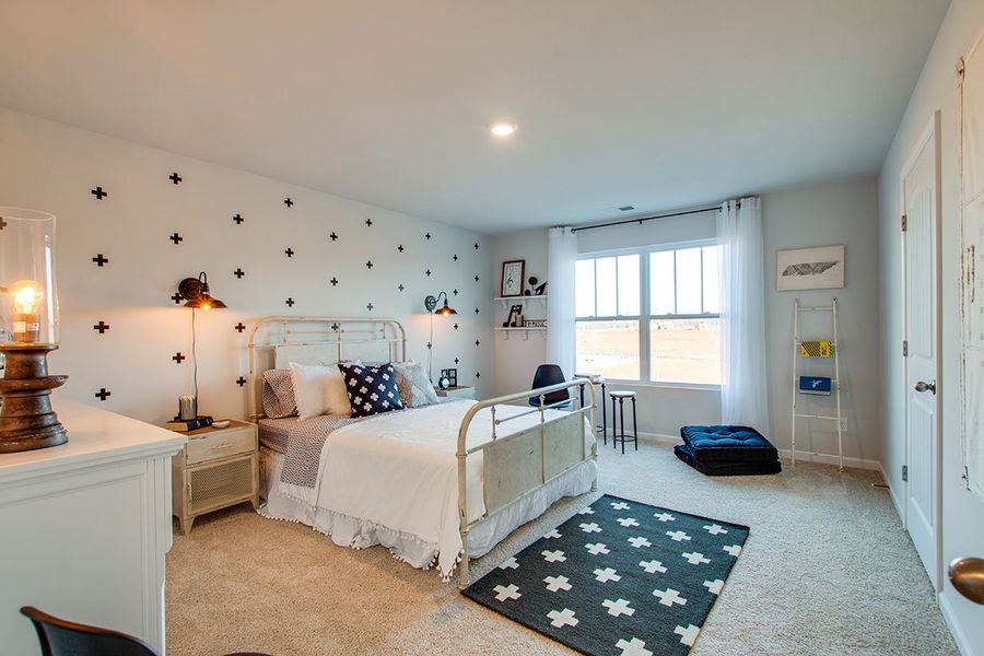 Representative furnished interior of a home built from the SALEM by D.R. Horton in The Parks, White House (Image 29).