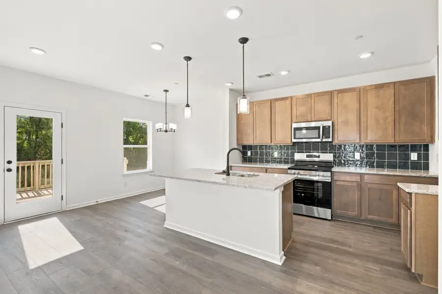 Furnished interior view inside a new home in Laurelwood Park, Gallatin (Image 5).