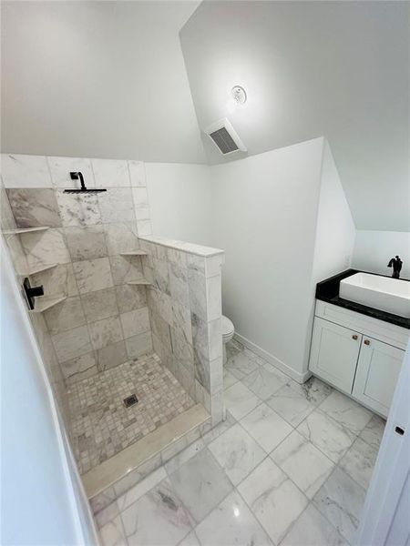 Image 36 of a home in .
