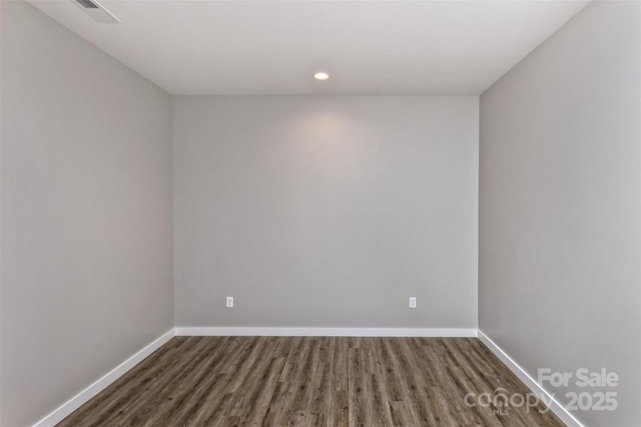 Spacious, unfurnished interior of a new home in , Clyde (Image 19). Spacious, unfurnished interior of a new home in , Clyde (Image 19).