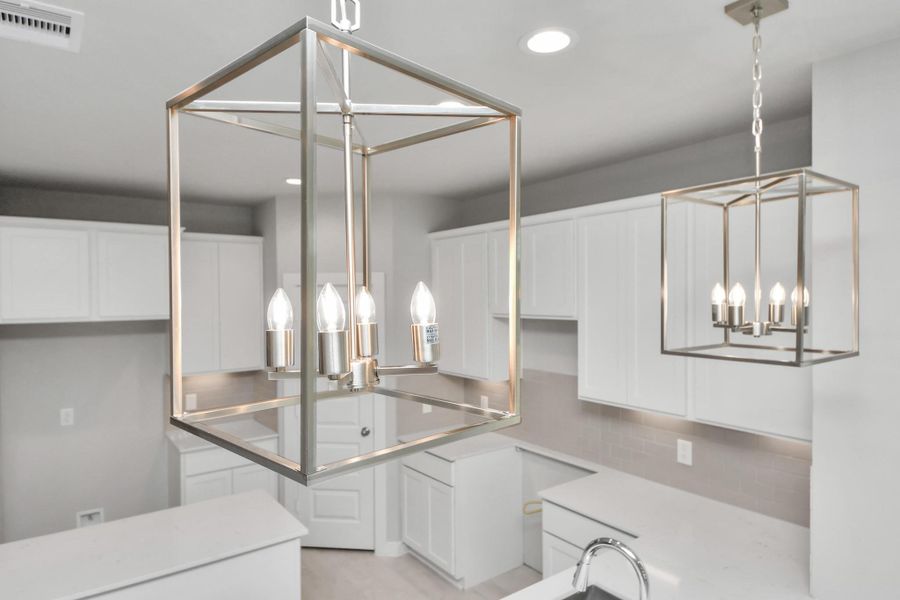 Take a closer look at this stunning pendant lighting.
