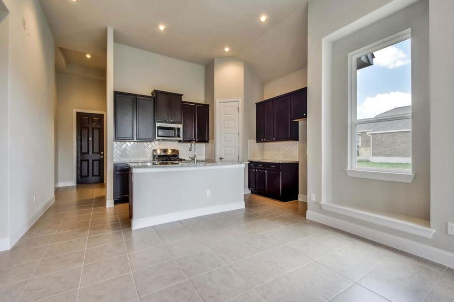 Representative furnished interior of a home built from the Oaks 1933 by Brohn Homes in Oaks at San Gabriel, Georgetown (Image 7).