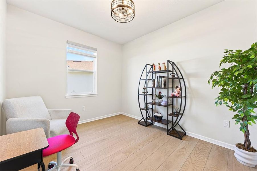 Furnished interior view inside a new home in , Winter Garden (Image 5).