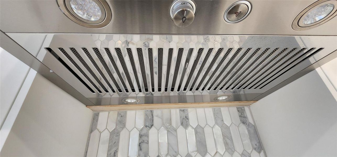 Close-up of interior finishes inside a home in Anniston, Katy (Image 21).