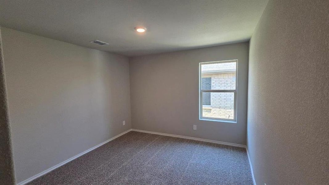 Spacious, unfurnished interior of a new home in Rosewood at Beltmill, Fort Worth (Image 17). Spacious, unfurnished interior of a new home in Rosewood at Beltmill, Fort Worth (Image 17).