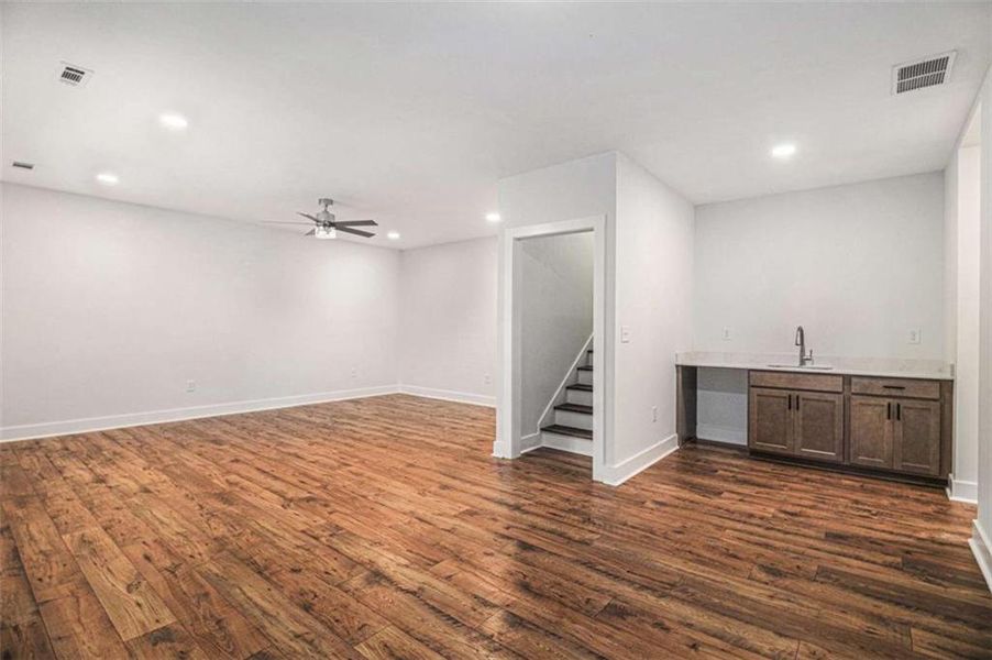 Spacious, unfurnished interior of a new home in , Carrollton (Image 17).