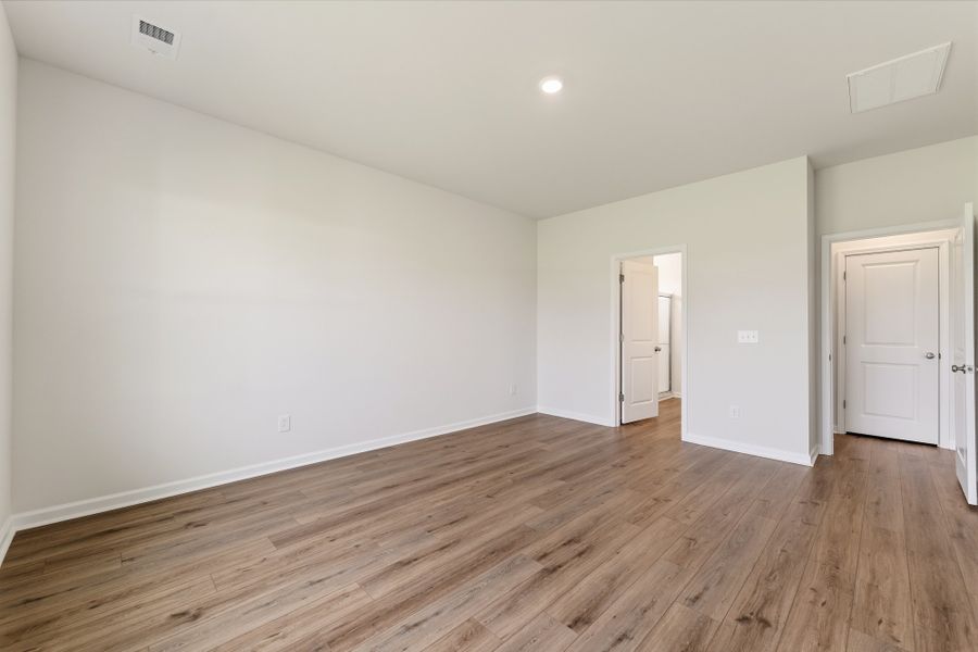 Spacious, unfurnished interior of a new home in Radley Place, Chesnee (Image 21). Spacious, unfurnished interior of a new home in Radley Place, Chesnee (Image 21).