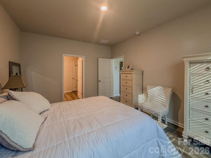 Furnished interior view inside a new home in , Longs (Image 25).