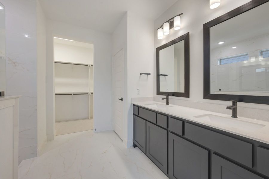 Owner's Bath Owner's Bath