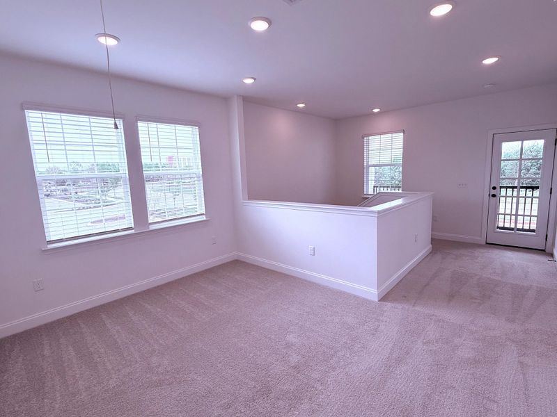 Spacious, unfurnished interior of a new home in Promenade at Clari Park, Murfreesboro (Image 20).