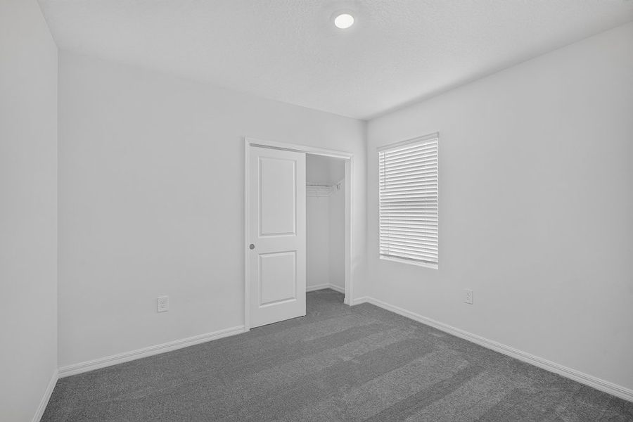 Spacious, unfurnished interior of a new home in Palm Wind, Hudson (Image 12).