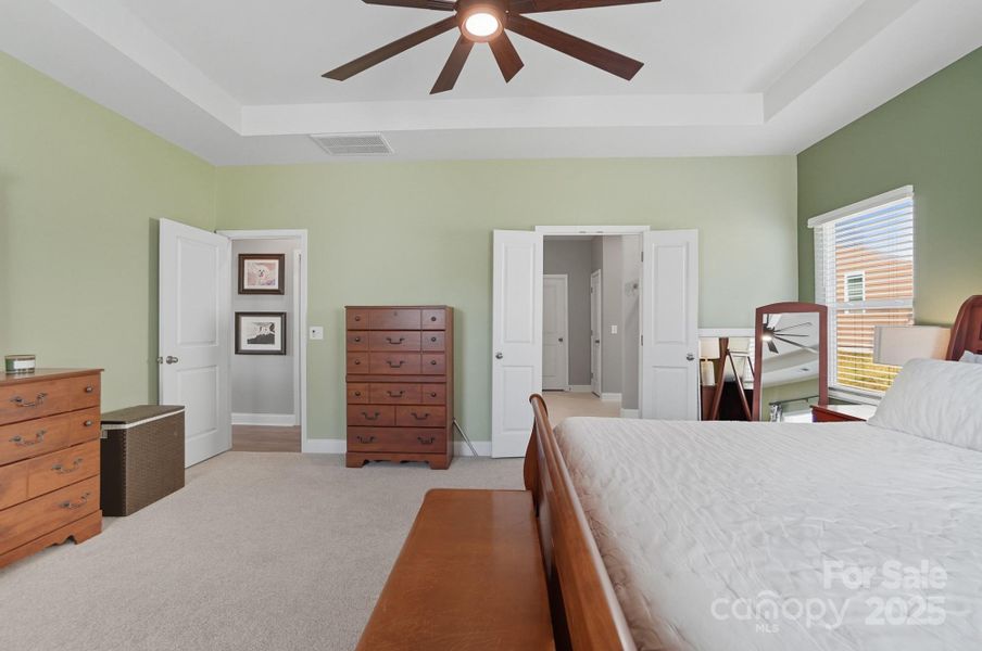 Furnished interior view inside a new home in , Monroe (Image 31).