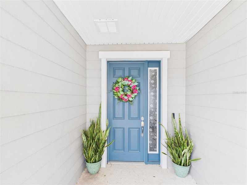 Exterior details and patio area of a home in Calesa Township, Ocala (Image 20).