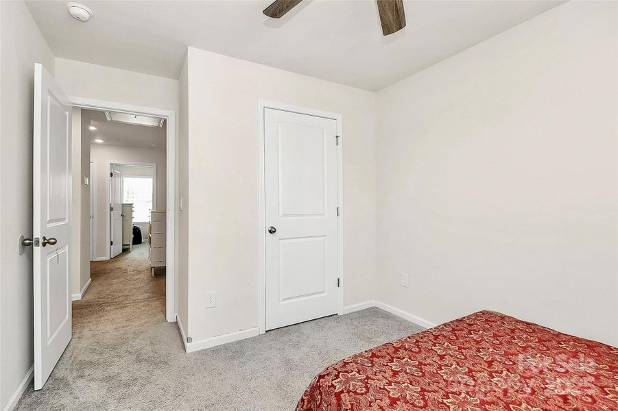 Spacious, unfurnished interior of a new home in Abrial Ridge, York (Image 19).