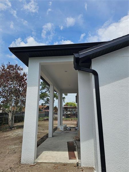 Exterior details and patio area of a home in , Kissimmee (Image 2). Exterior details and patio area of a home in , Kissimmee (Image 2).