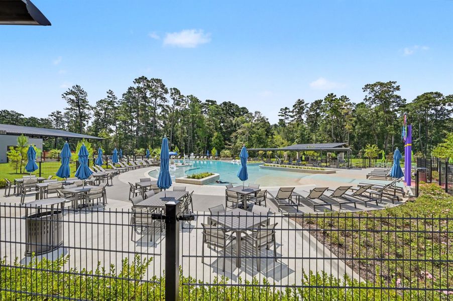 The LARGE pool has extensive decking! Beach entry, lounge chairs, picnic tables with umbrellas, and covered seating! The developer did it all right in this section of Audubon. The LARGE pool has extensive decking! Beach entry, lounge chairs, picnic tables with umbrellas, and covered seating! The developer did it all right in this section of Audubon.