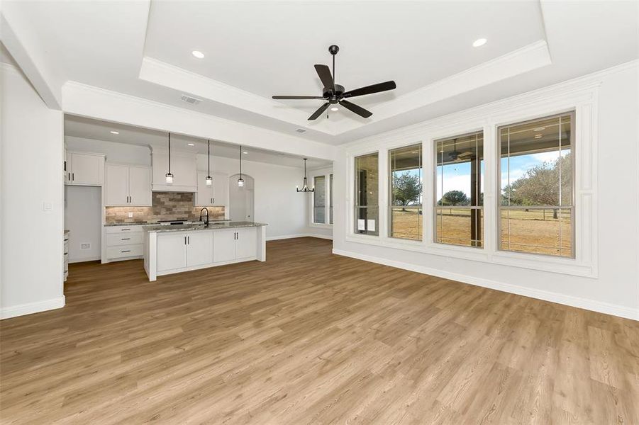 Spacious, unfurnished interior of a new home in , Mineral Wells (Image 18).