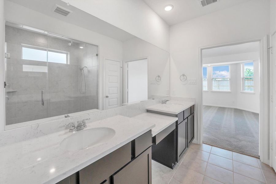 Image 6 of a home in . Image 6 of a home in .