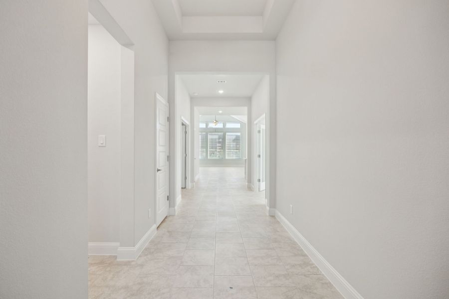 Spacious, unfurnished interior of a new home in Heartland, Heartland (Image 15).