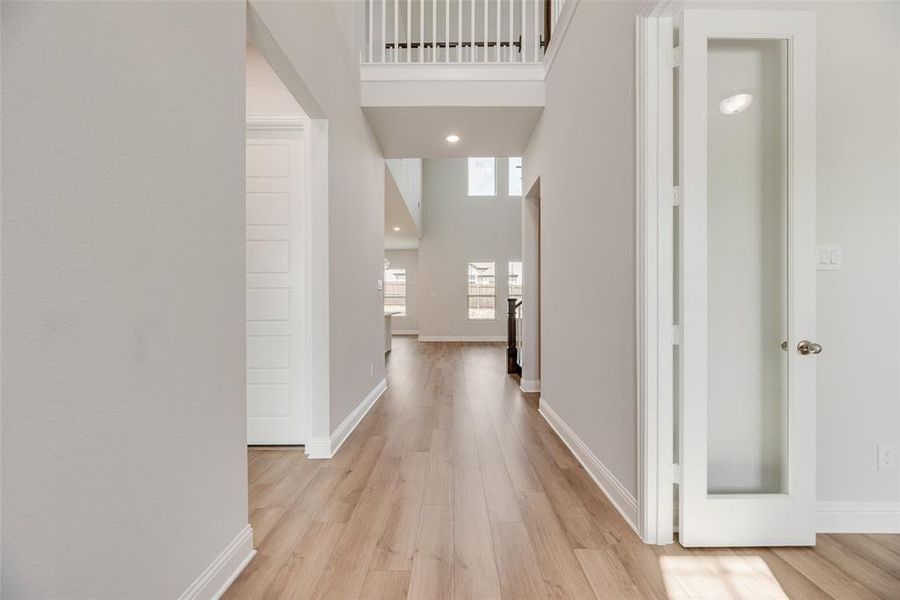 Spacious, unfurnished interior of a new home in Villages of Hurricane Creek, Anna (Image 29). Spacious, unfurnished interior of a new home in Villages of Hurricane Creek, Anna (Image 29).