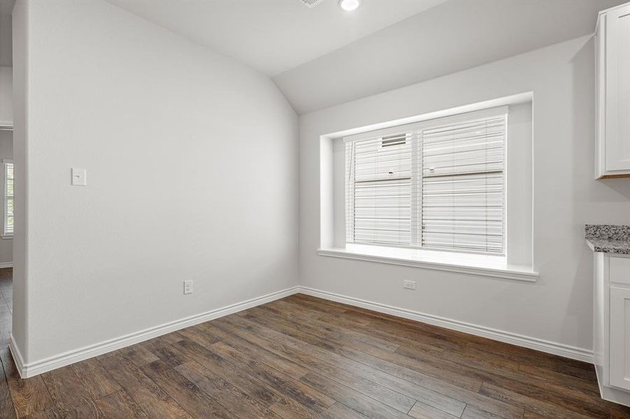 Spacious, unfurnished interior of a new home in Retreat at Fossil Creek, Fort Worth (Image 8). Spacious, unfurnished interior of a new home in Retreat at Fossil Creek, Fort Worth (Image 8).