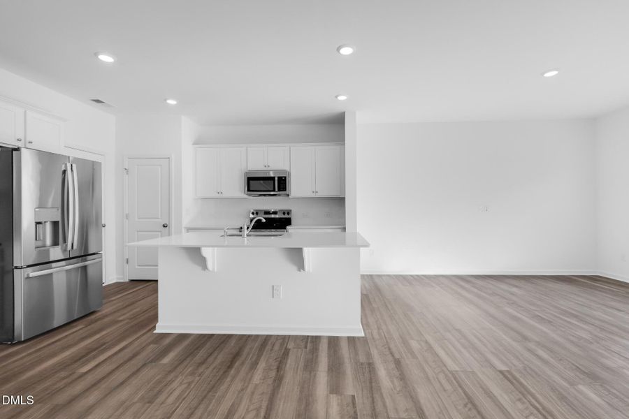 10_Kitchen_Rear_View