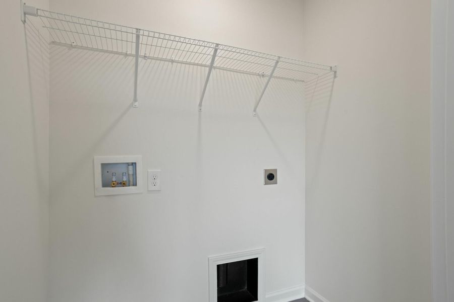 Spacious, unfurnished interior of a new home in Bellevue, Greenville (Image 23). Spacious, unfurnished interior of a new home in Bellevue, Greenville (Image 23).