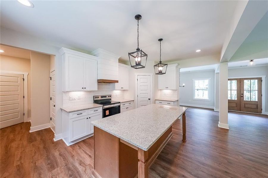 Furnished interior view inside a new home in , Rockmart (Image 3).