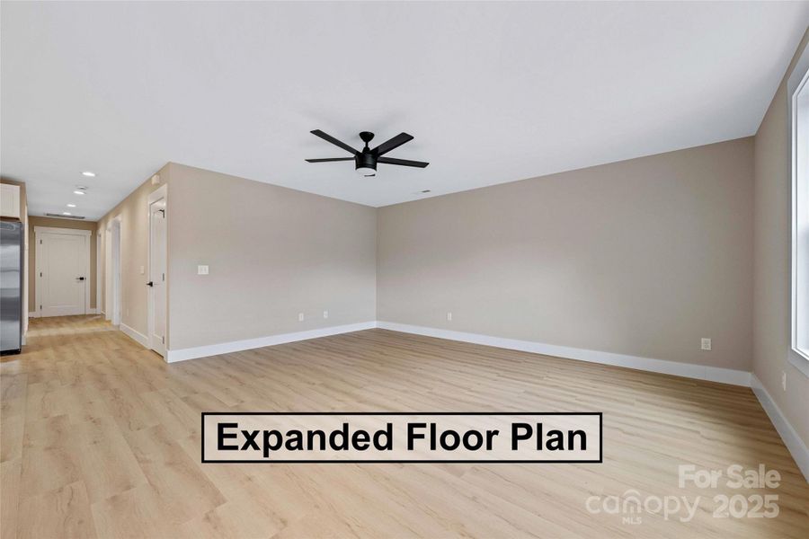 Spacious, unfurnished interior of a new home in , Asheville (Image 18).