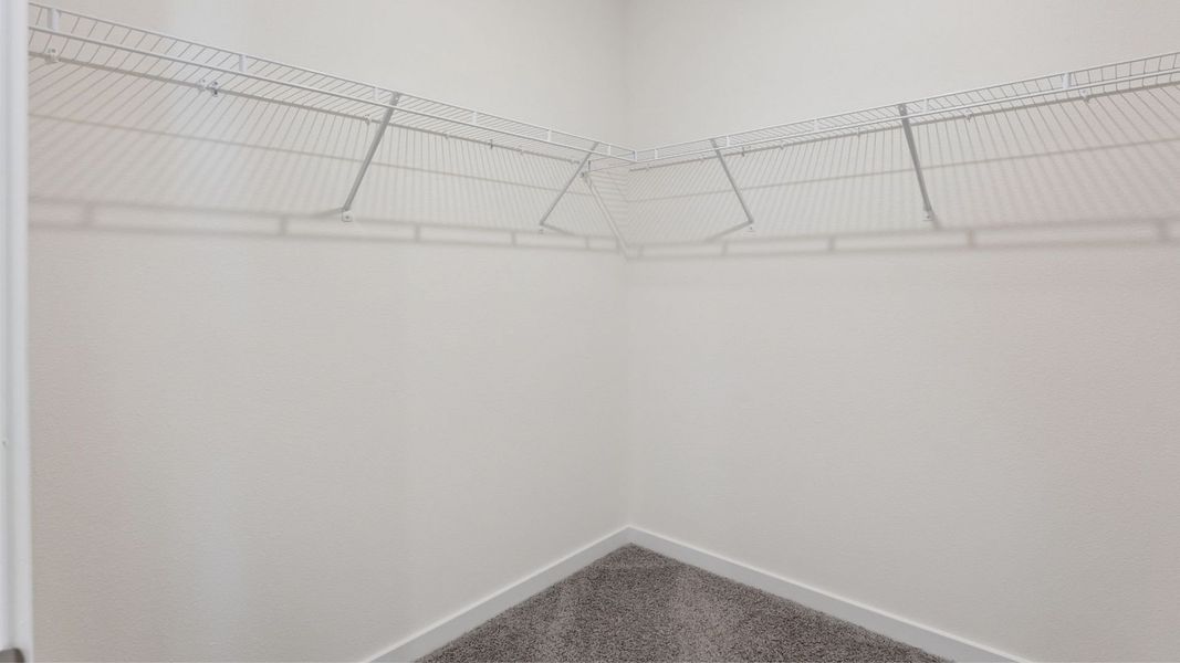 Spacious, unfurnished interior of a new home in Crossroads at Kelly Park, Apopka (Image 13).