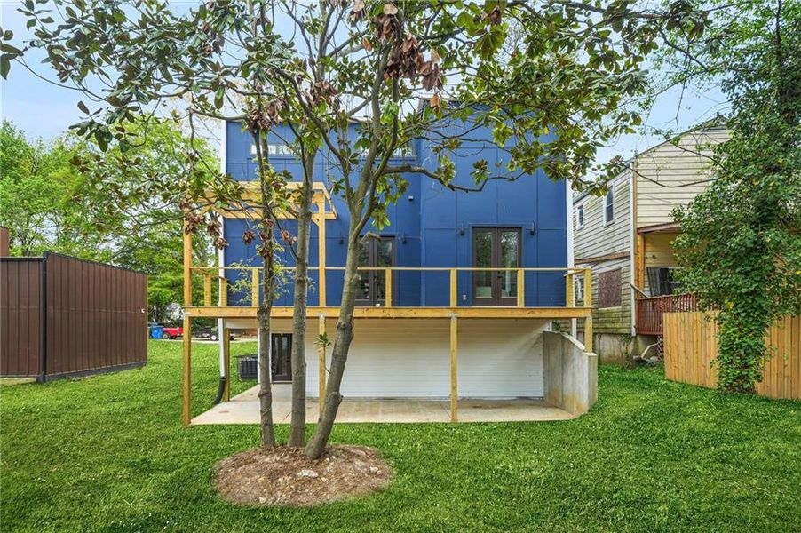 Exterior details and patio area of a home in , Atlanta (Image 27).