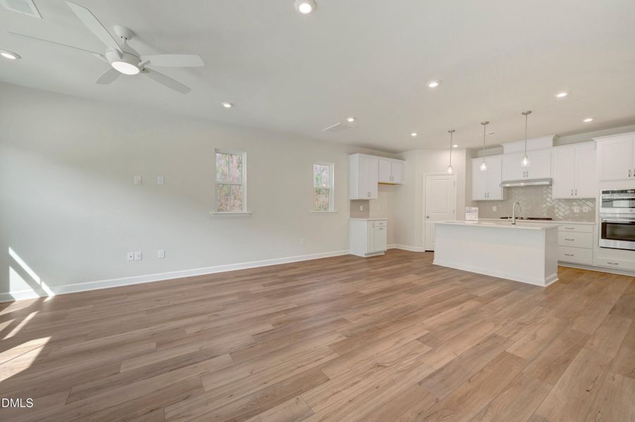 RAL_MewsatHoldingVillage_Sampson-MewsatH