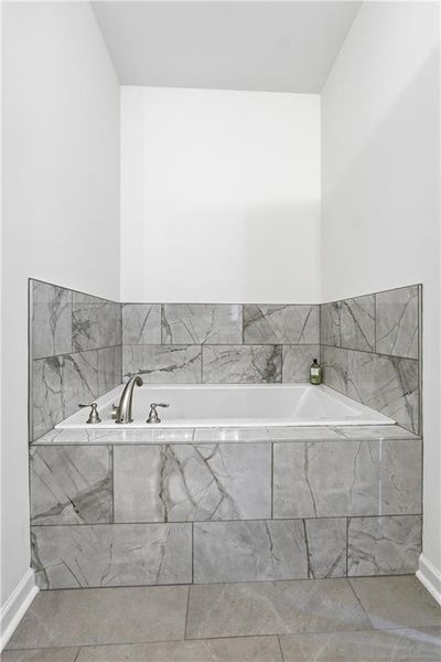 Image 25 of a home in .