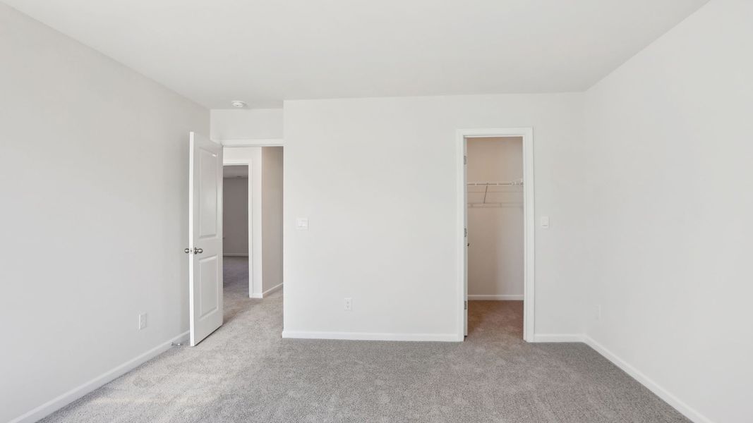 Spacious, unfurnished interior of a new home in Granite Falls, Lancaster (Image 28). Spacious, unfurnished interior of a new home in Granite Falls, Lancaster (Image 28).