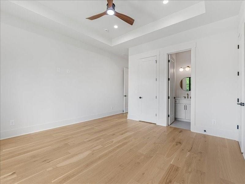 Spacious, unfurnished interior of a new home in , Alpharetta (Image 26).