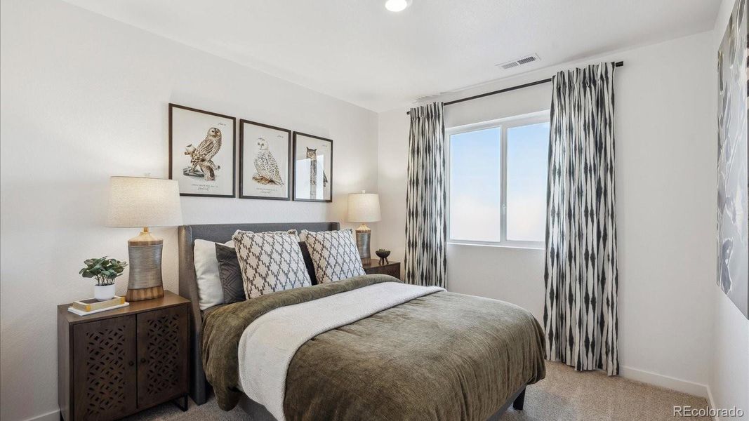 Furnished interior view inside a new home in Villas at Vantage, Berthoud (Image 23). Furnished interior view inside a new home in Villas at Vantage, Berthoud (Image 23).