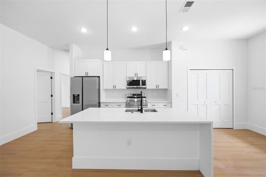 Furnished interior view inside a new home in , Ocala (Image 7).