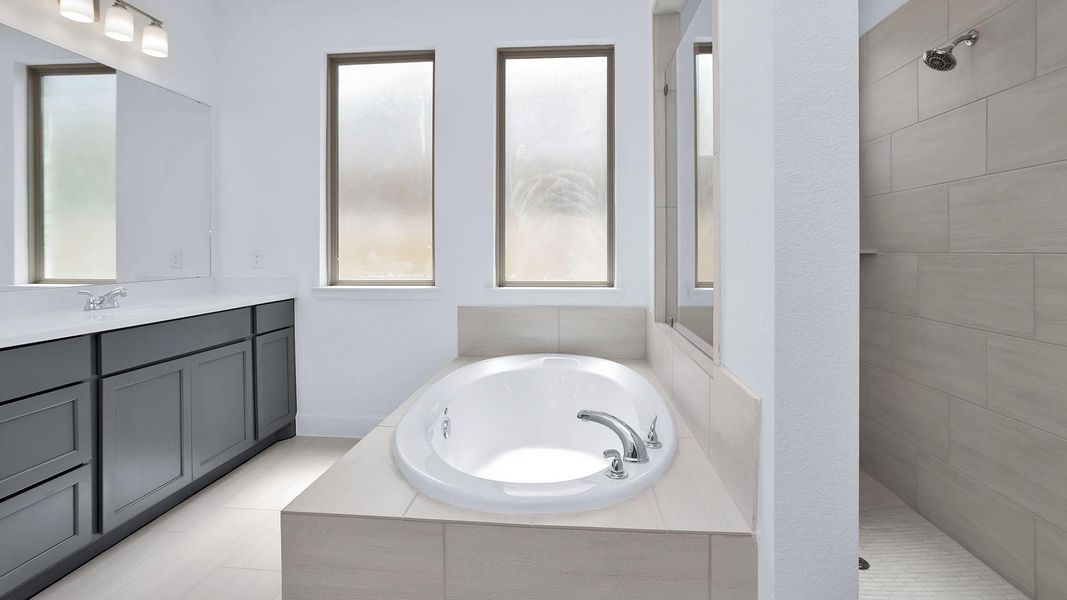 Furnished interior view inside a new home in The Grand Prairie 40', Hockley (Image 6).